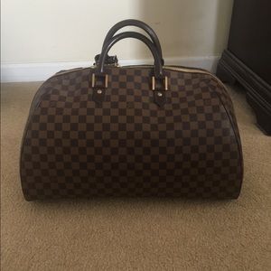 Authentic Louis Vuitton Ribera Gm